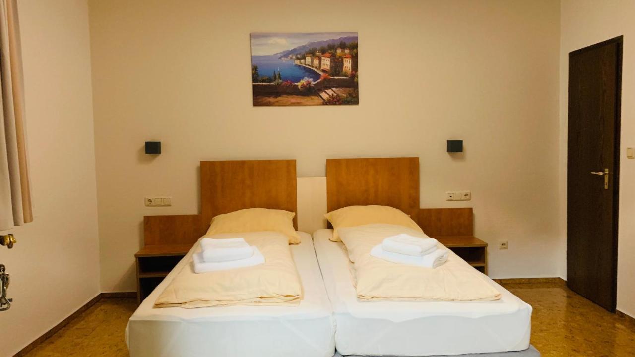 Hotel Gold'Ne Krone Oppenheim Kültér fotó